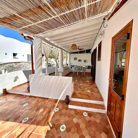 Apartment Pia Vulcano (Isola)